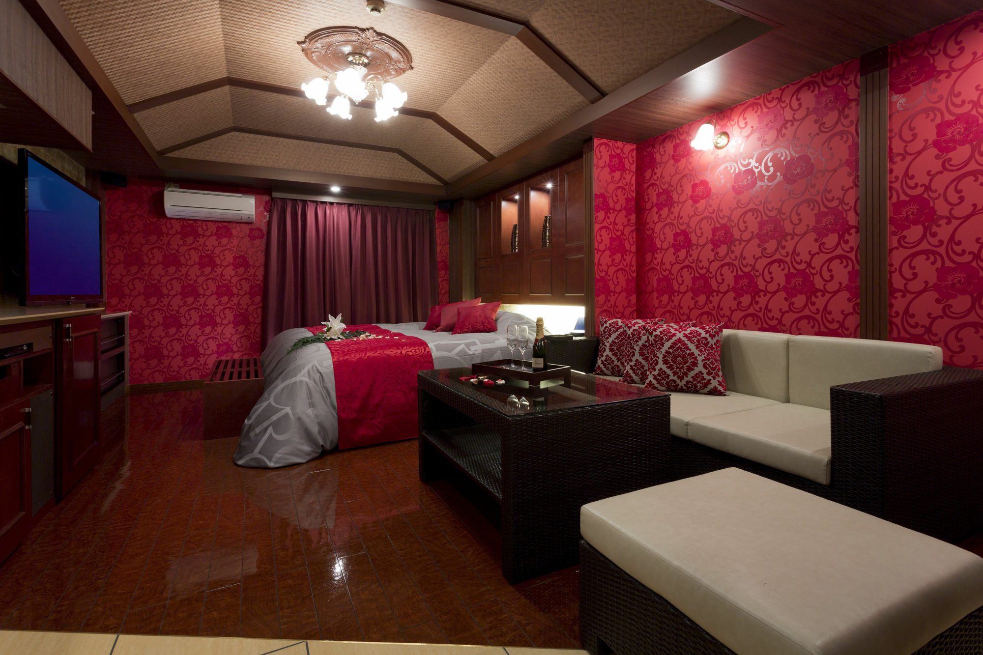 Hotel Crea (Adults Only) 冈山 外观 照片